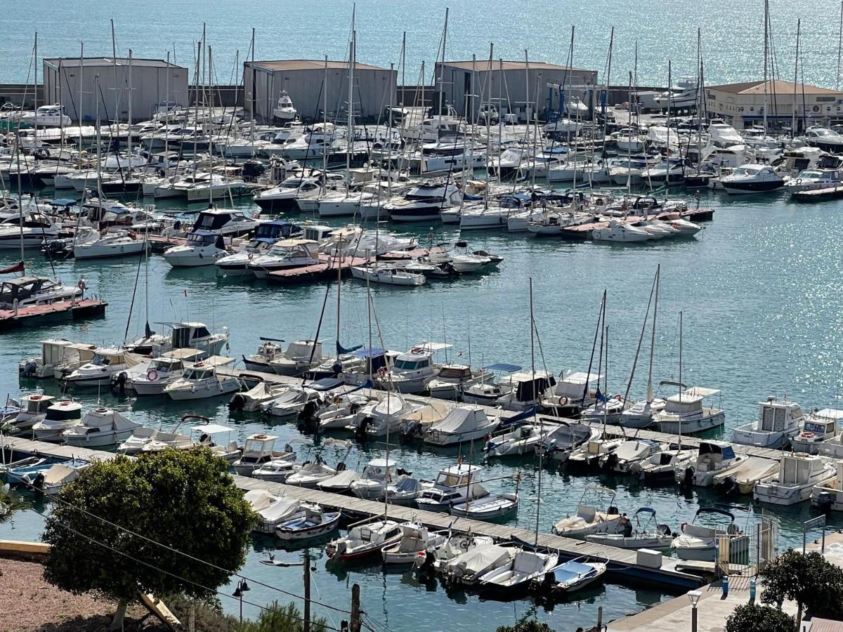 Apartment Duplex Penthouse With Sea, Beach, Marina & Mountain Views