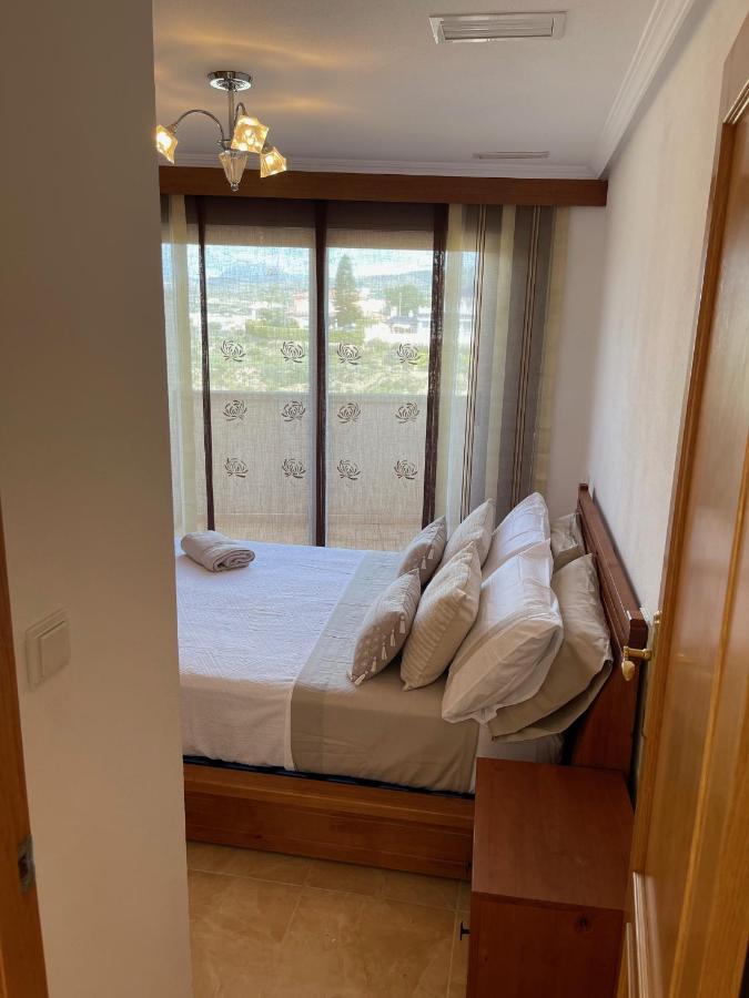 Duplex Penthouse With Sea, Beach, Marina & Mountain Views Apartment
